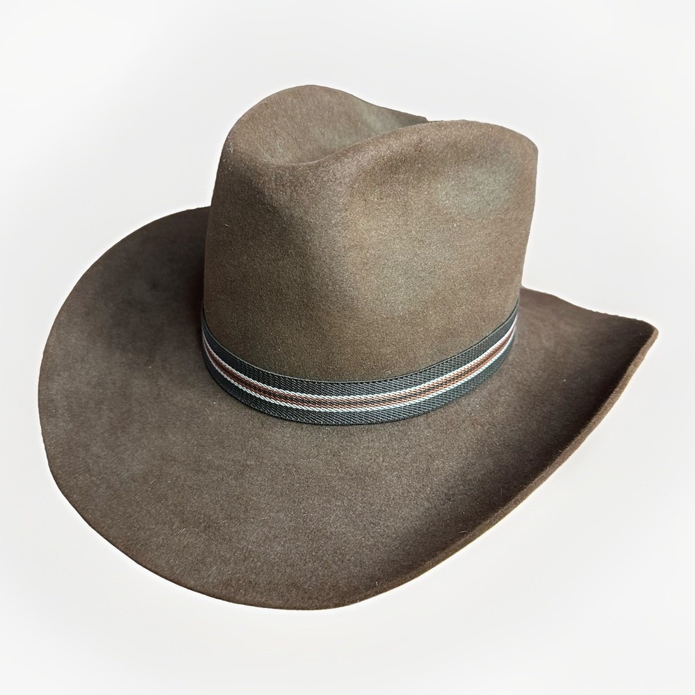 Vintage 80s Stetson Winchester XXX Beaver Cowboy Hat Brown Leather Striped Band